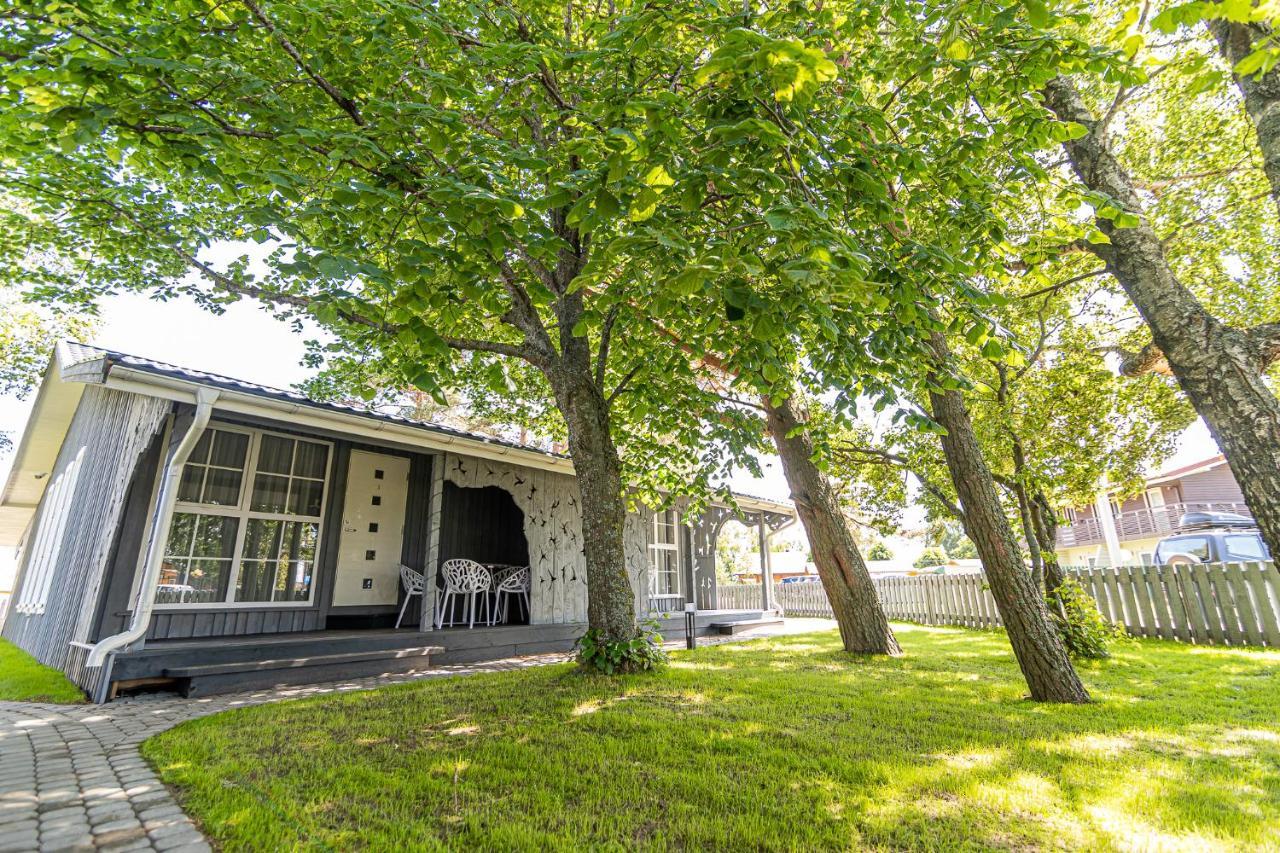 Floros Simfonija Vilos Sventoji Exterior photo